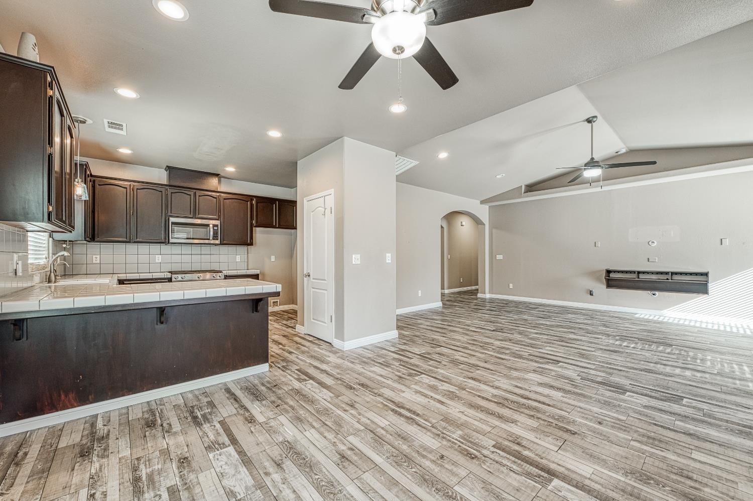 3744 Olive St, Selma, CA 93662