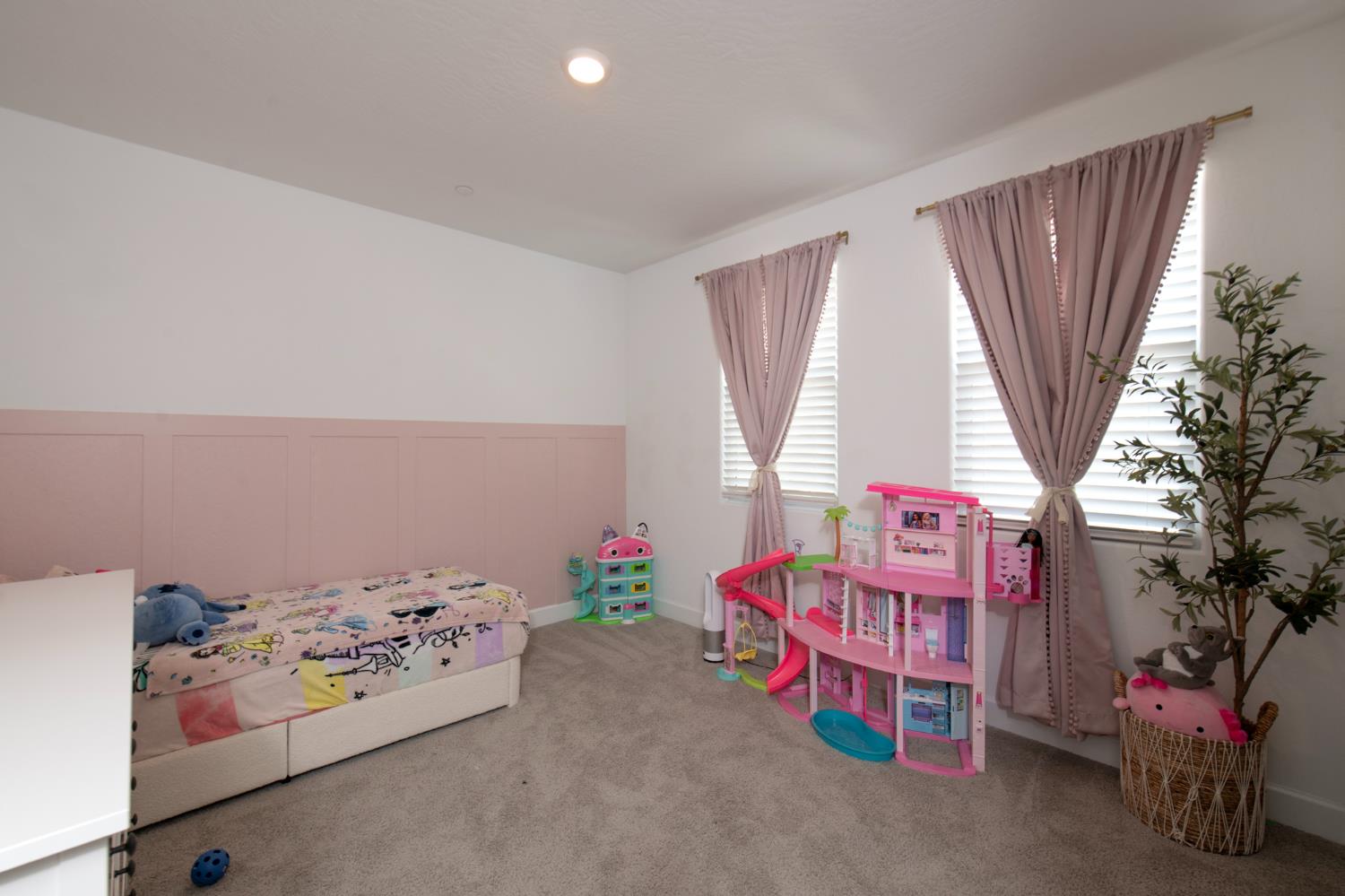 5096 N Maruyama Ave, Fresno, CA 93723