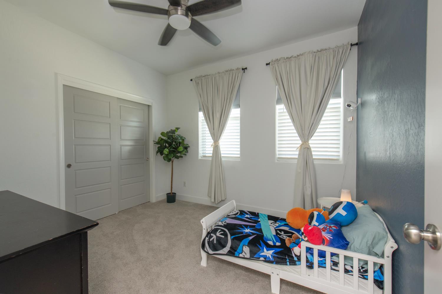 5096 N Maruyama Ave, Fresno, CA 93723