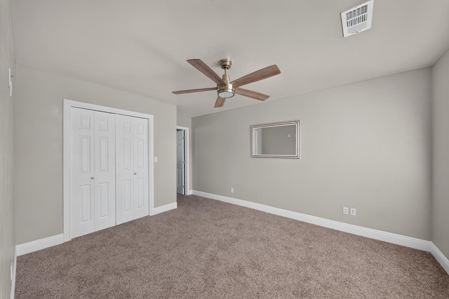 1244 W Pontiac Way, Fresno, CA 93705