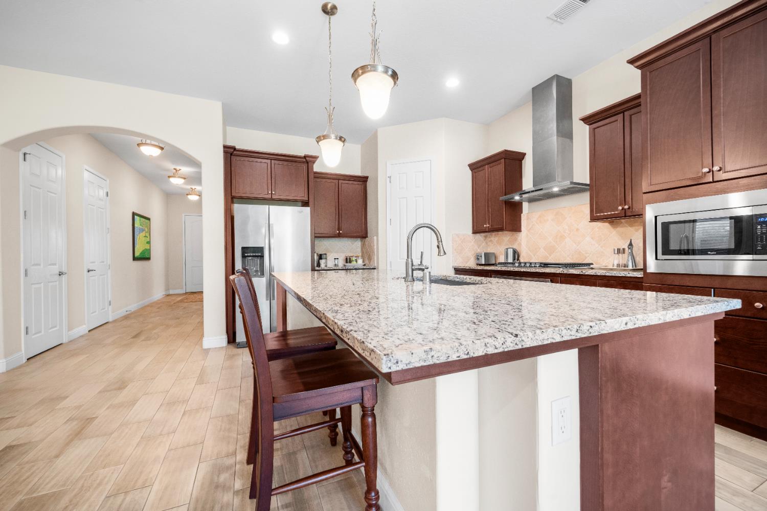 1924 E Via Fiore Ave, Fresno, CA 93730