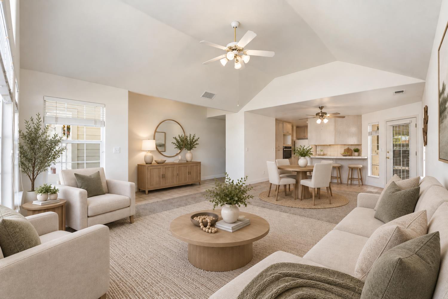 1727 E Morningstar Ln, Fresno, CA 93720