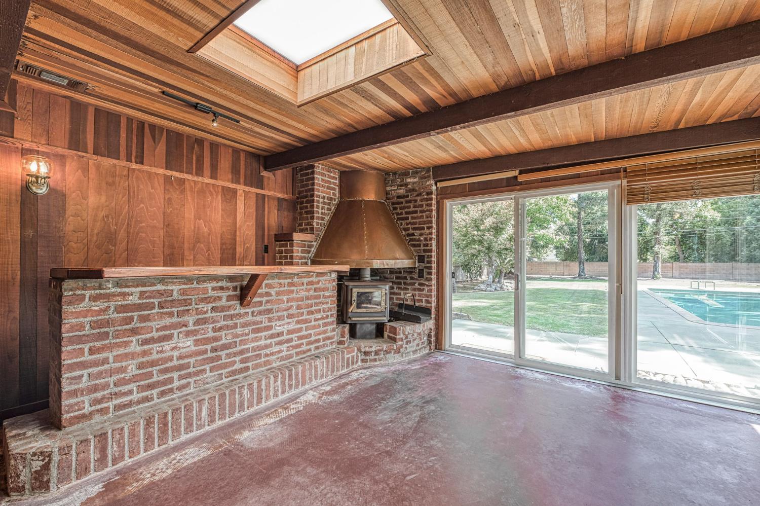 4804 N Arcade Ave, Fresno, CA 93704