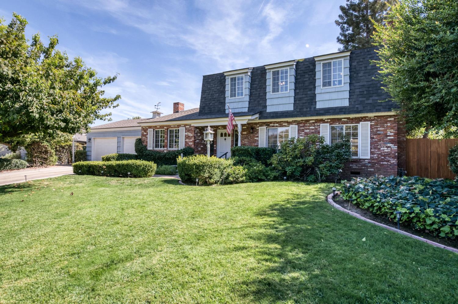 1335 W Celeste Ave, Fresno, CA 93711