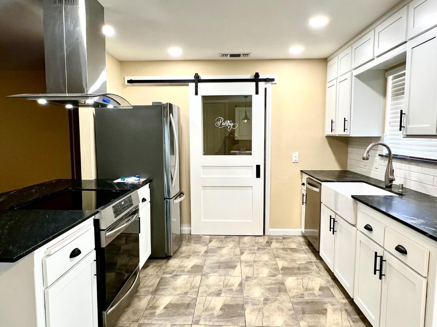 28924 Sequoia Ct, Coarsegold, CA 93614