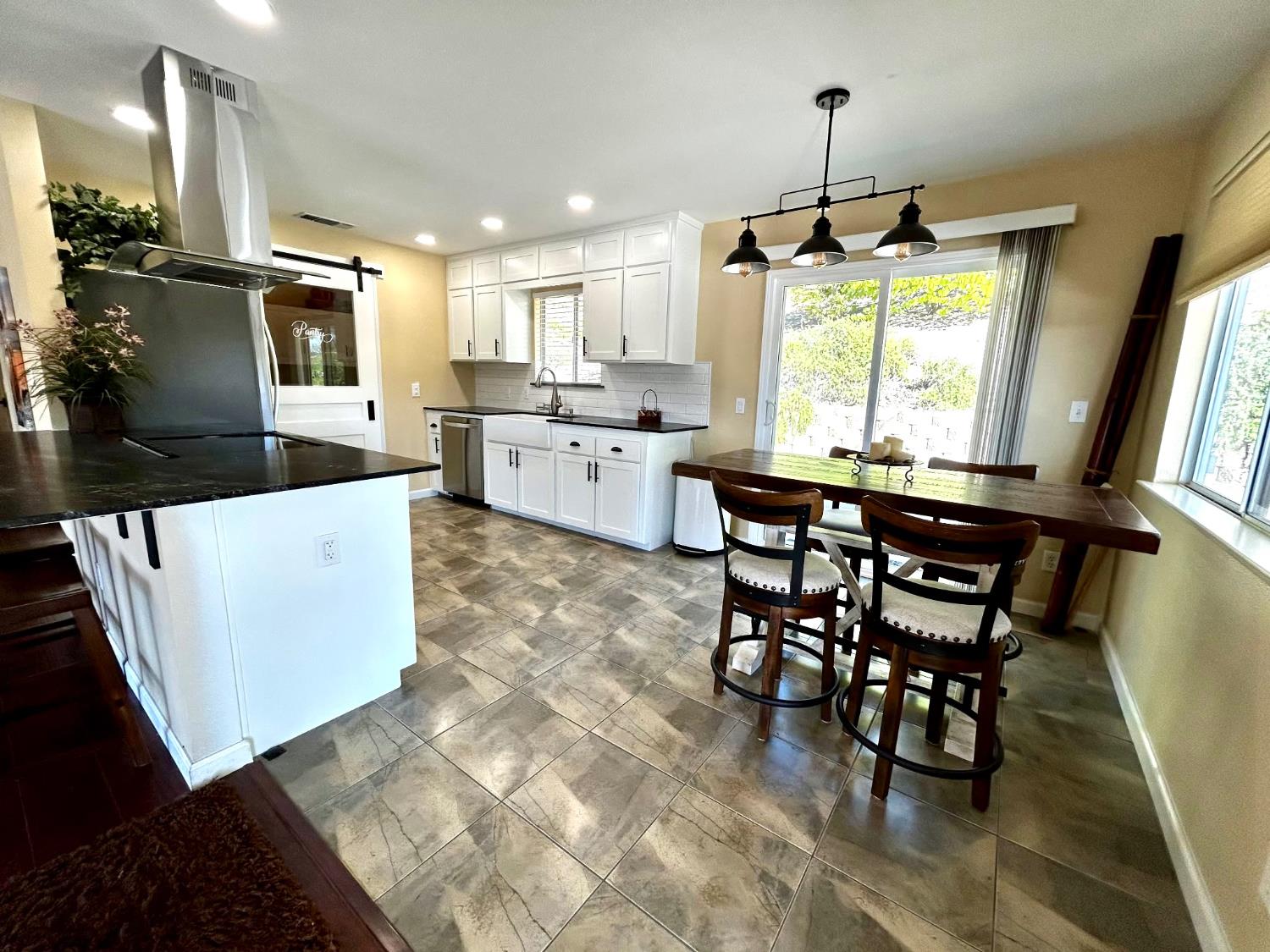 28924 Sequoia Ct, Coarsegold, CA 93614