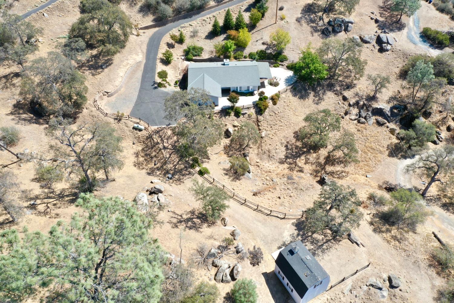 28924 Sequoia Ct, Coarsegold, CA 93614
