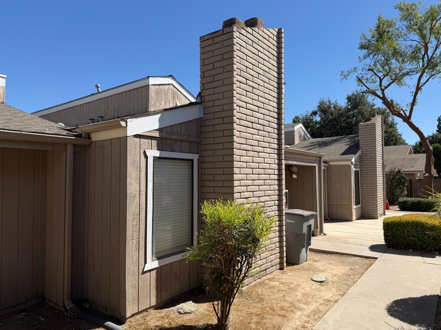 5216 E Liberty Ave #101, Fresno, CA 93727