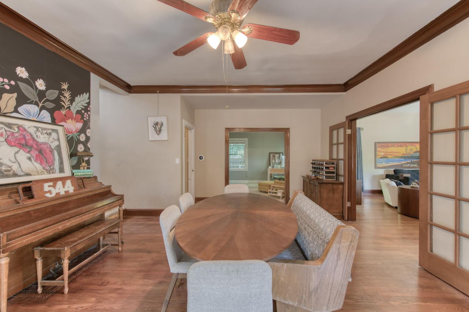 544 E Clinton, Fresno, CA 93704
