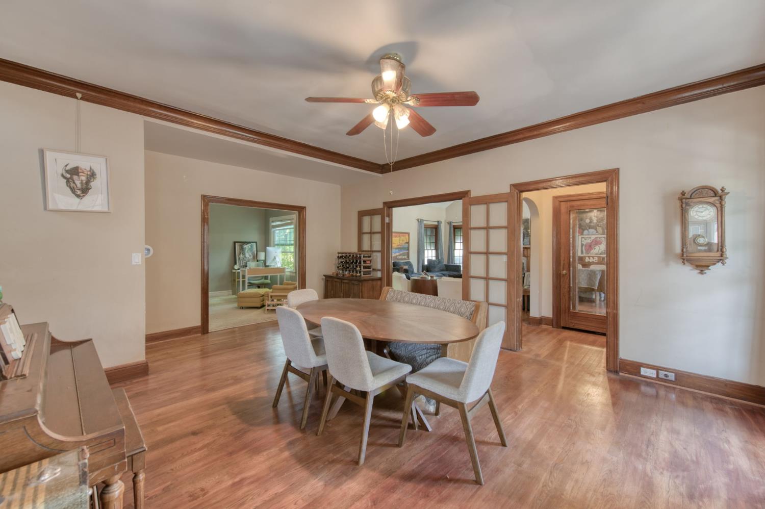 544 E Clinton, Fresno, CA 93704