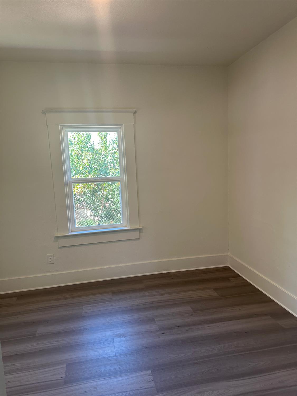 808 A St, Fresno, CA 93706