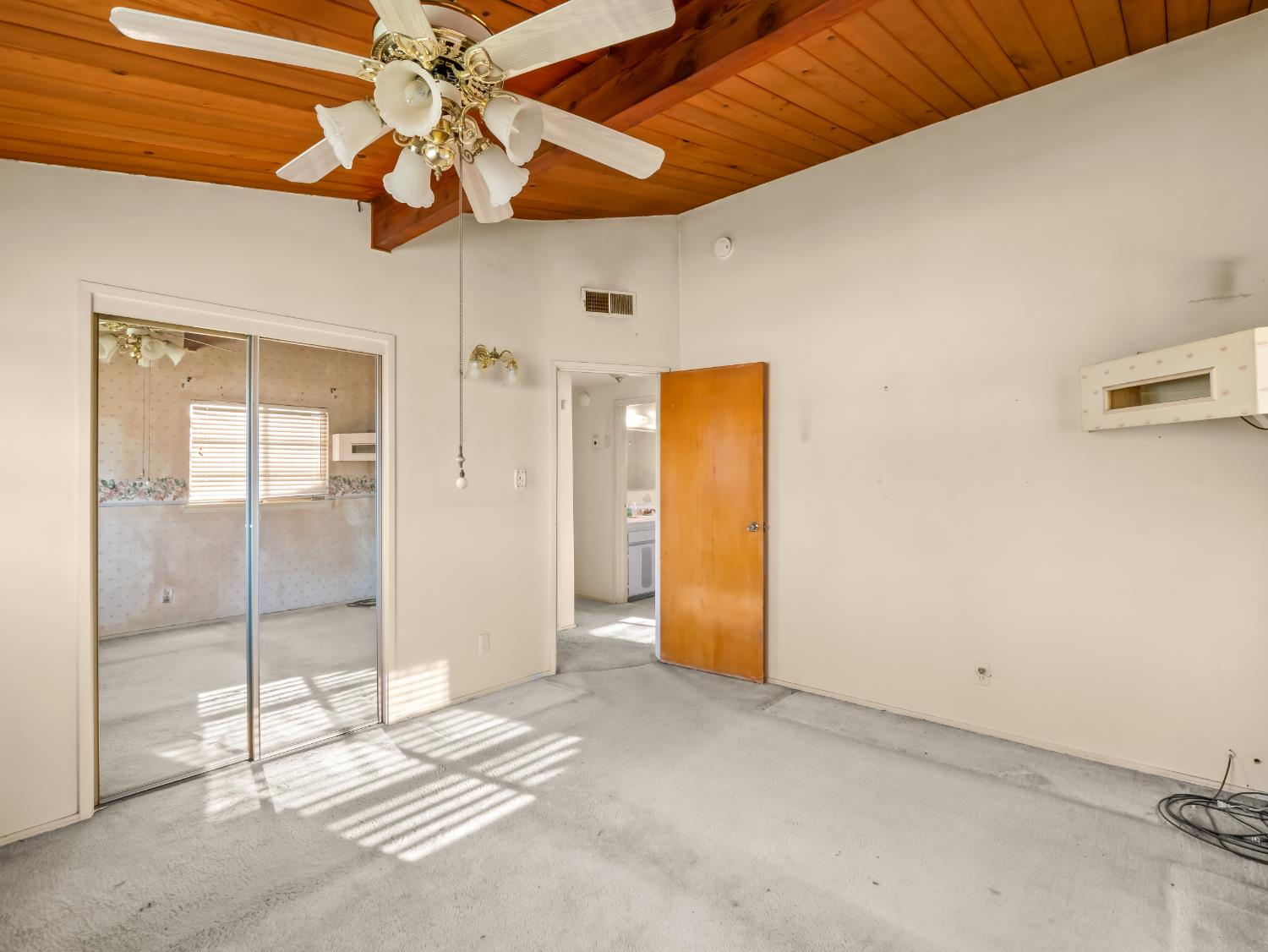 2702 Blade Ave, Bakersfield, CA 93306