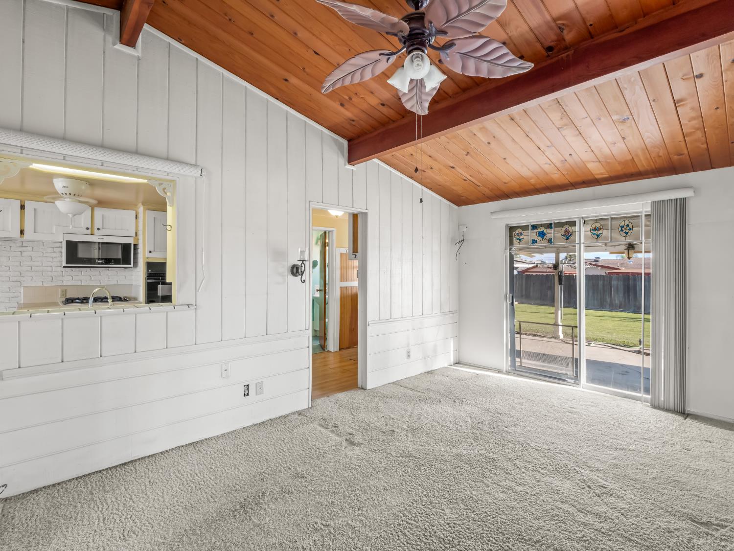 2702 Blade Ave, Bakersfield, CA 93306