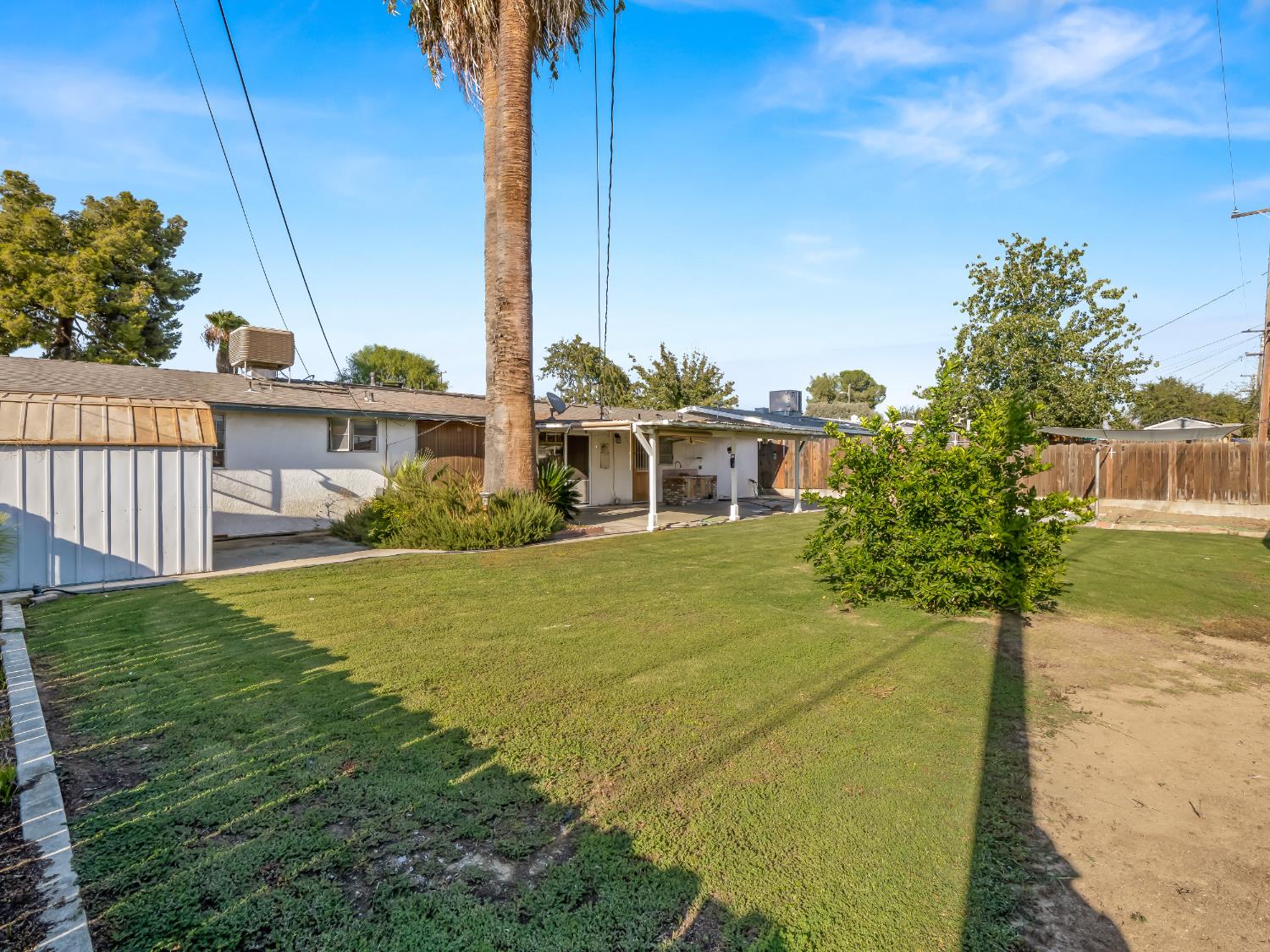 2702 Blade Ave, Bakersfield, CA 93306