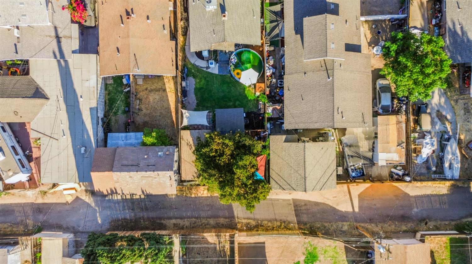731 N Roosevelt Ave, Fresno, CA 93728