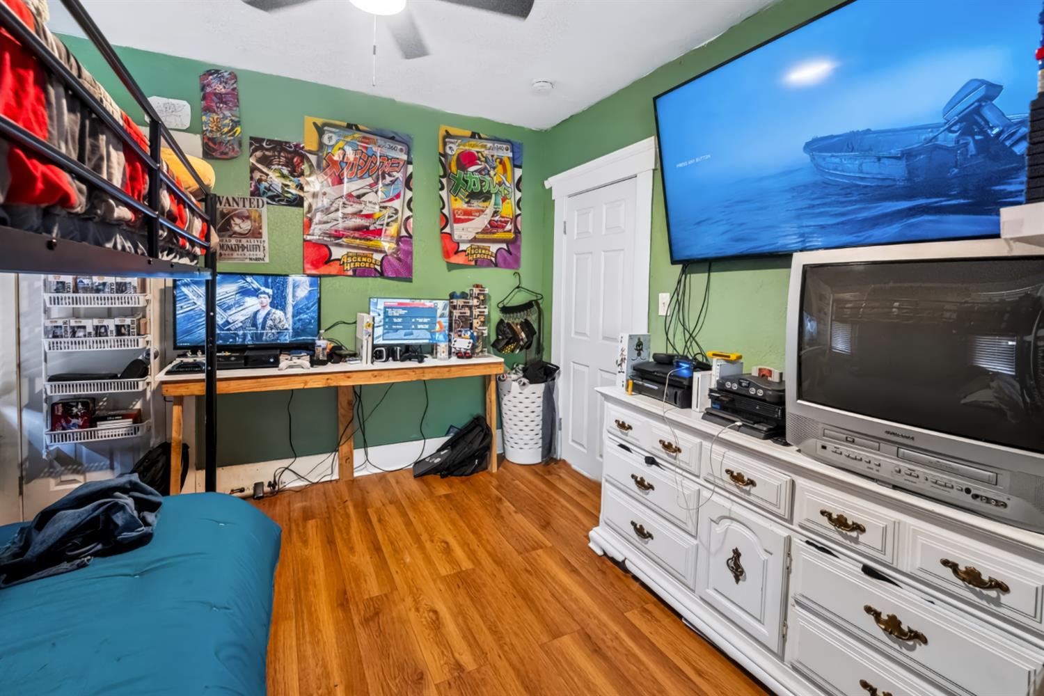 731 N Roosevelt Ave, Fresno, CA 93728