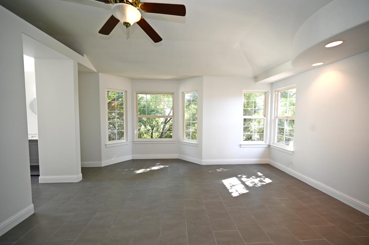21678 Eastmere Ln, Friant, CA 93626