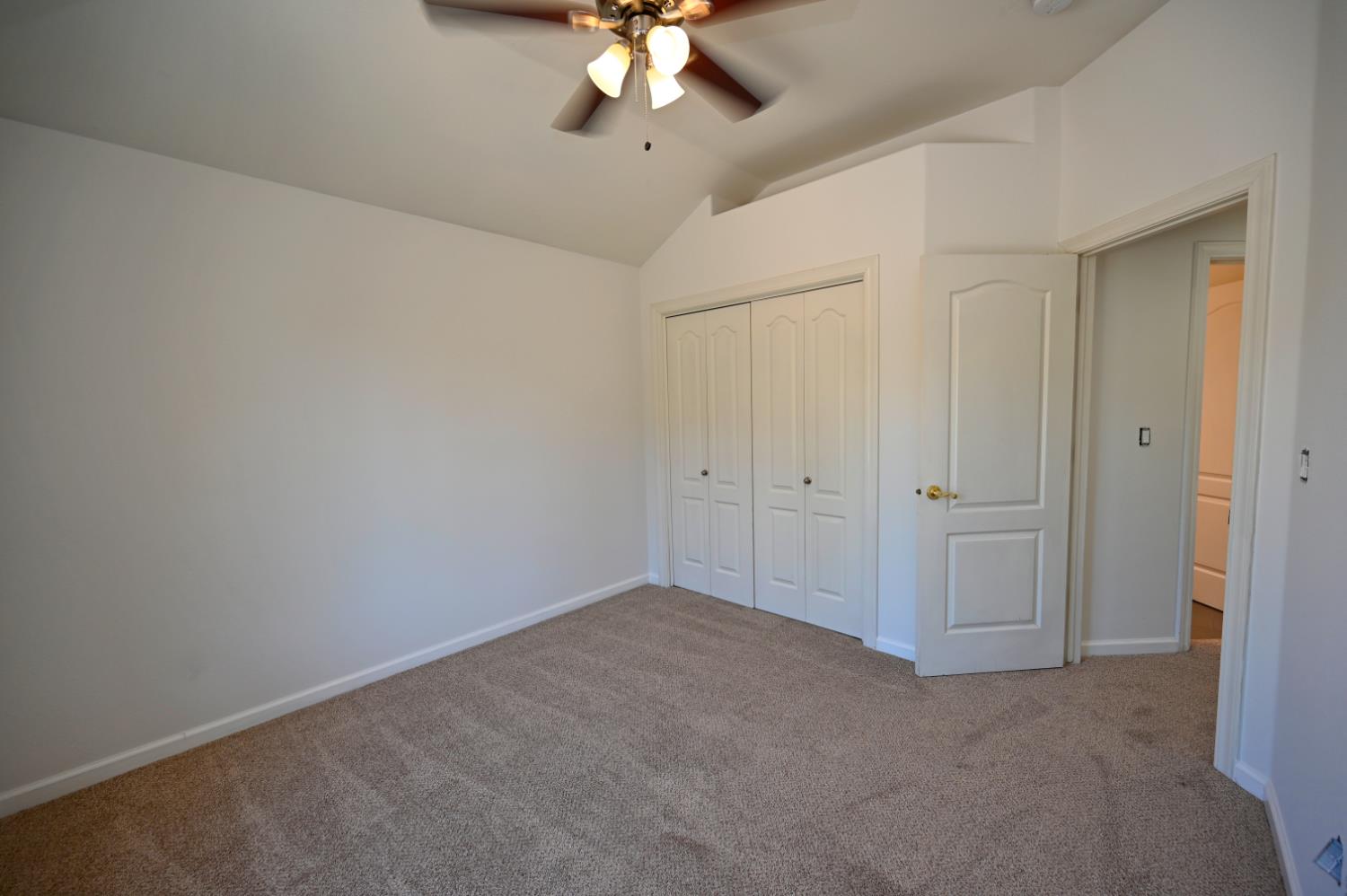 21678 Eastmere Ln, Friant, CA 93626