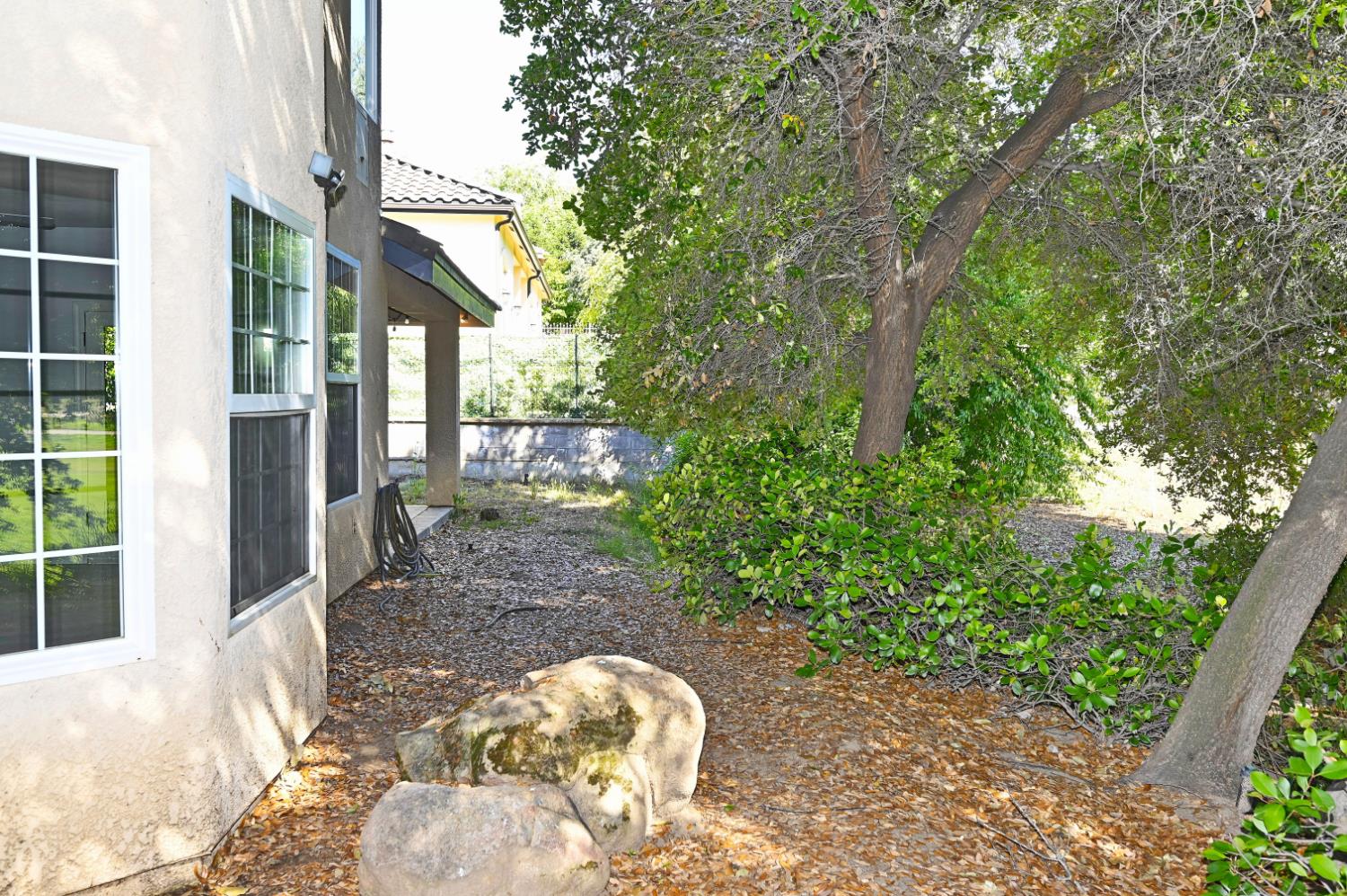 21678 Eastmere Ln, Friant, CA 93626