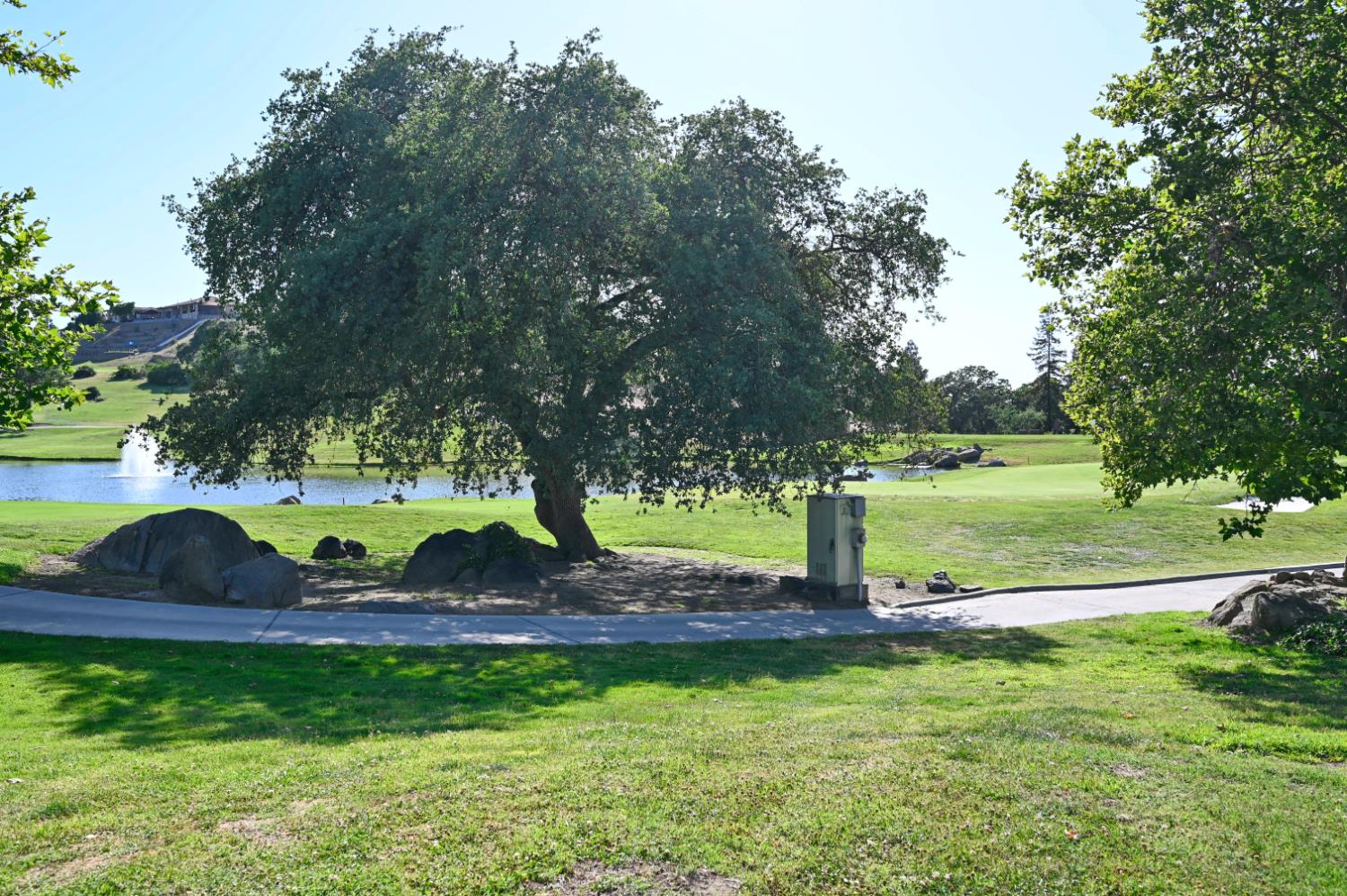 21678 Eastmere Ln, Friant, CA 93626