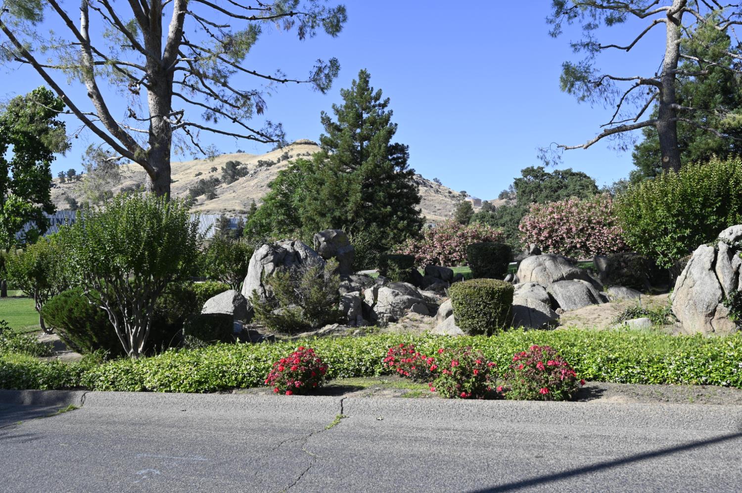 21678 Eastmere Ln, Friant, CA 93626