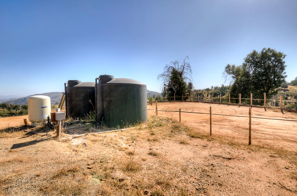 34321 Shaver Springs Rd, Auberry, CA 93602