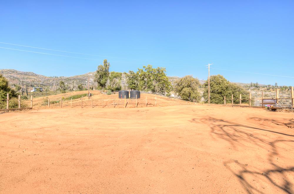 34321 Shaver Springs Rd, Auberry, CA 93602