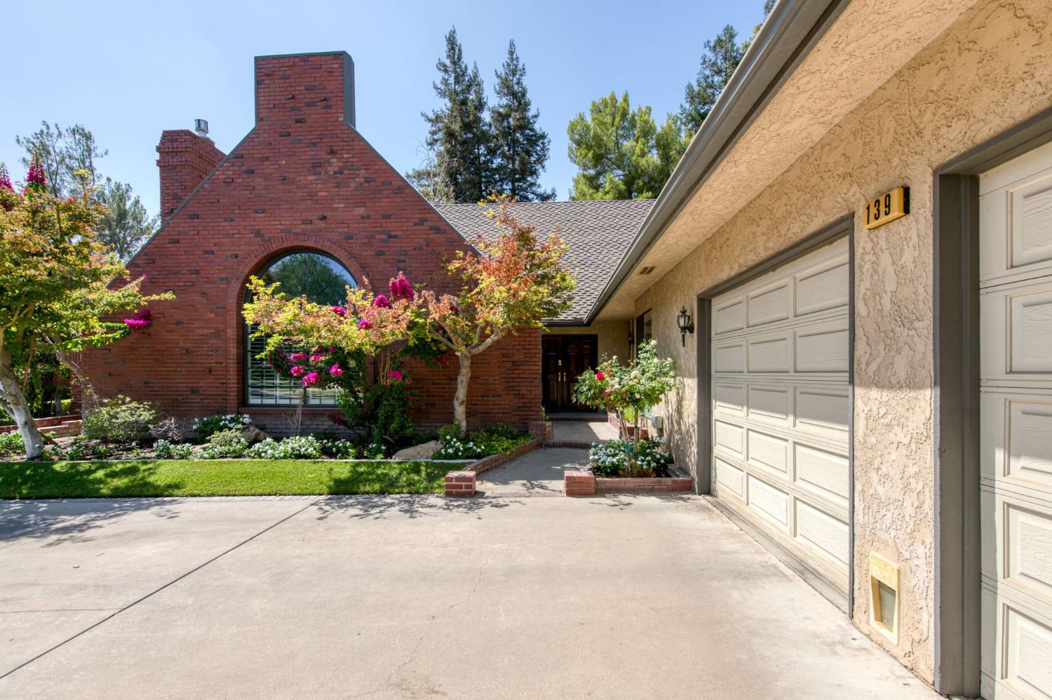 2555 W Bluff Ave #139, Fresno, CA 93711