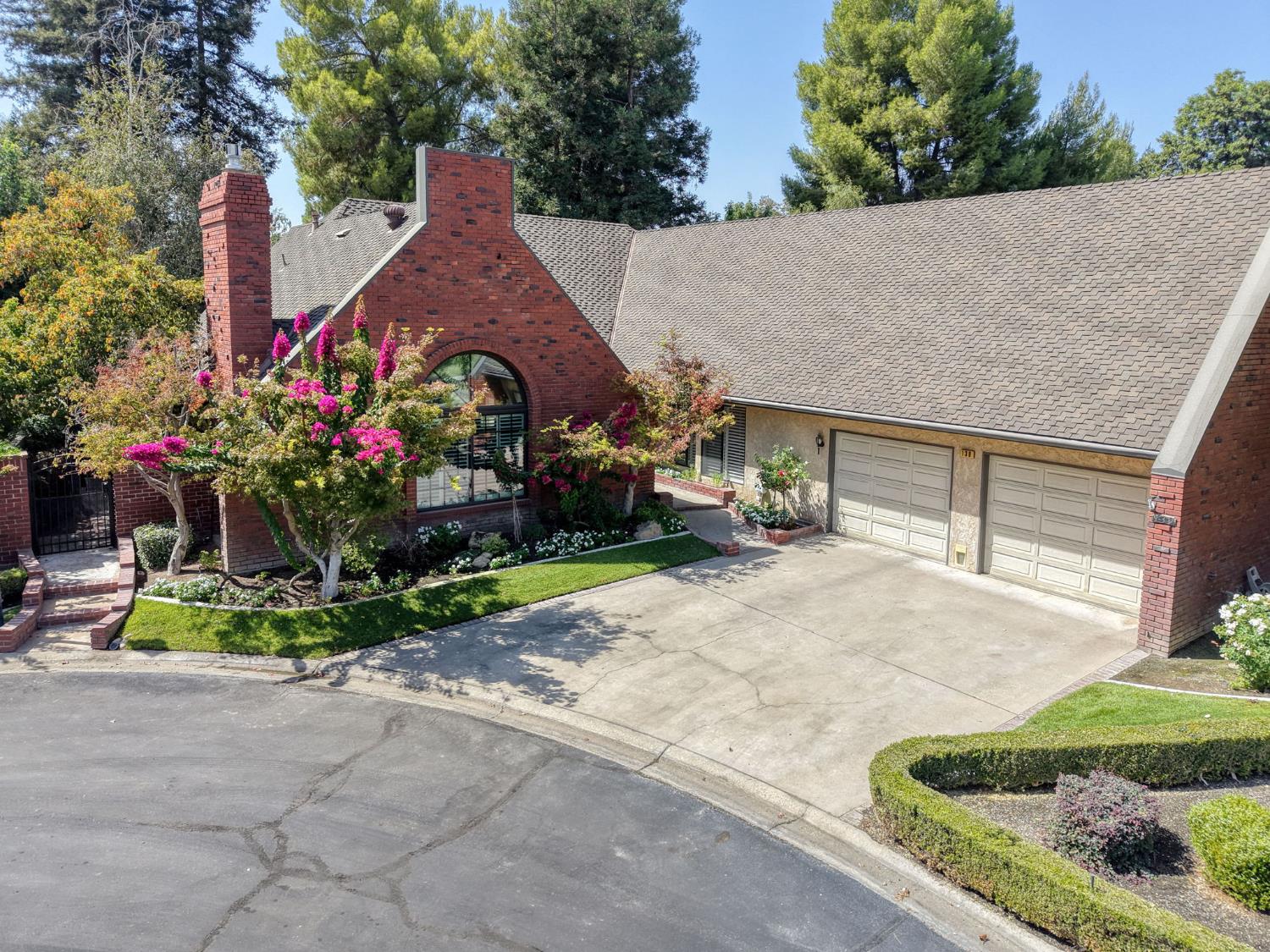2555 W Bluff Ave #139, Fresno, CA 93711