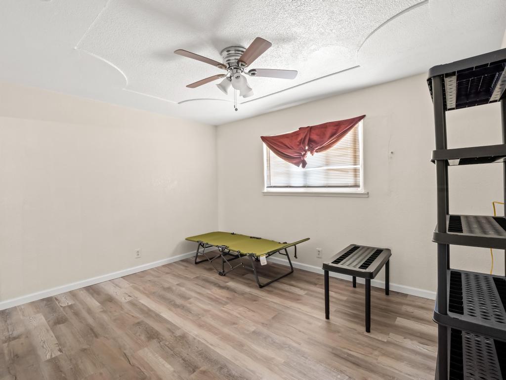 4746 E Woodward Ave, Fresno, CA 93702
