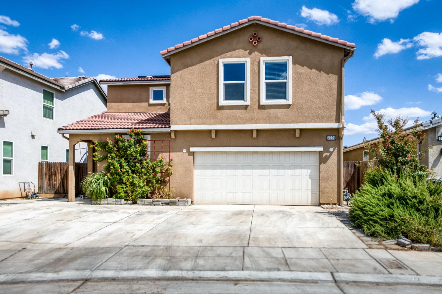 2309 S Justin Ave, Fresno, CA 93725