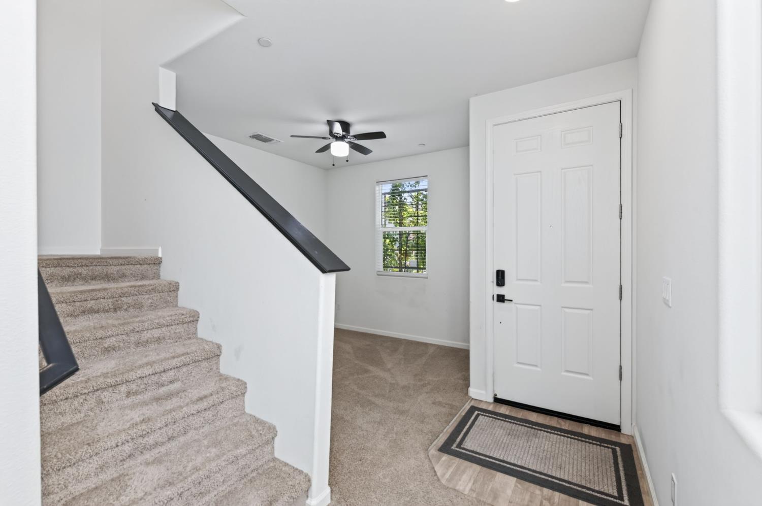 2309 S Justin Ave, Fresno, CA 93725