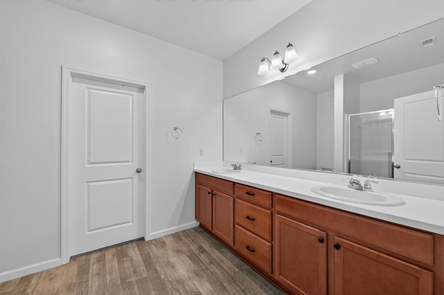 2309 S Justin Ave, Fresno, CA 93725