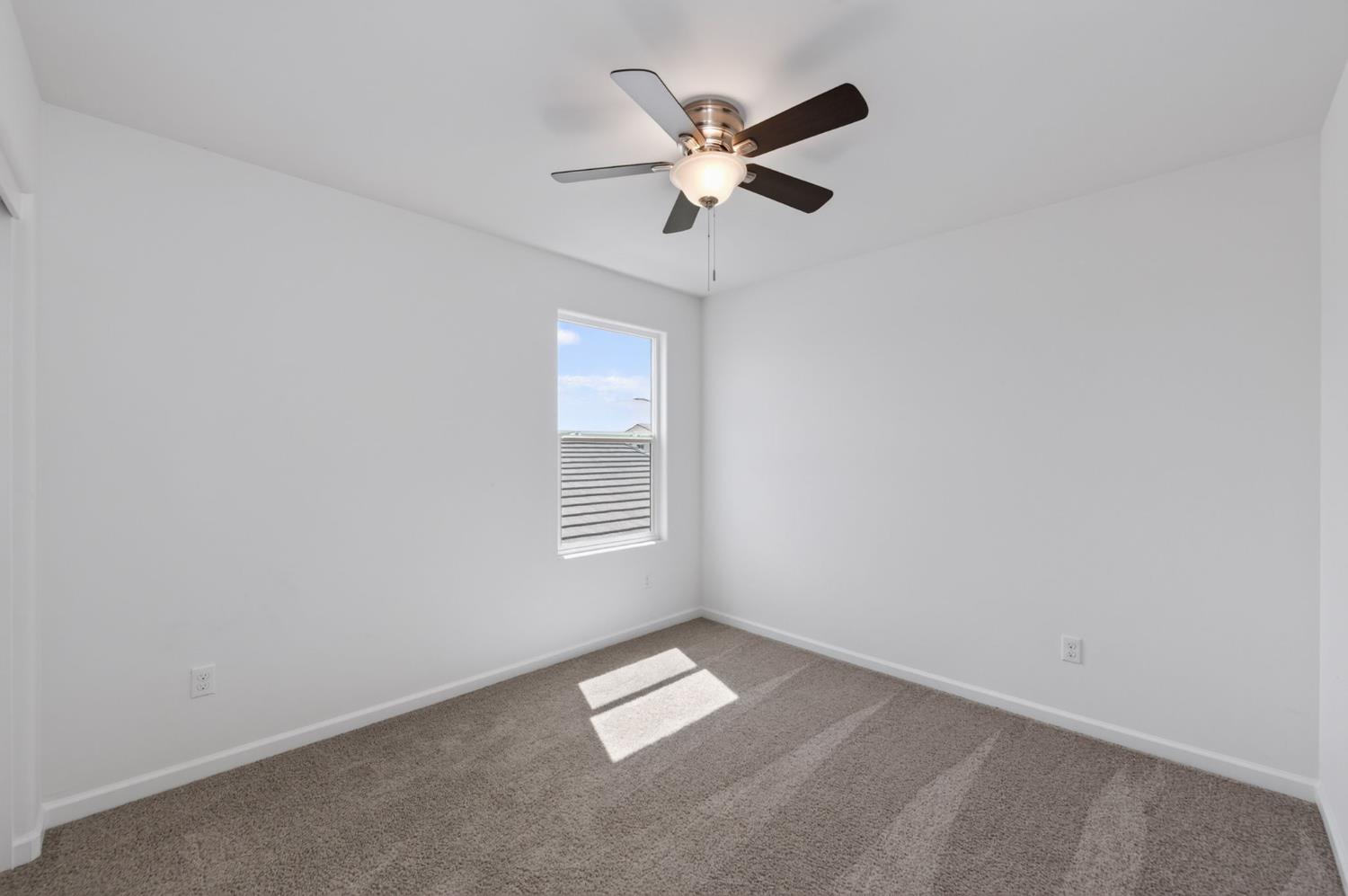2309 S Justin Ave, Fresno, CA 93725
