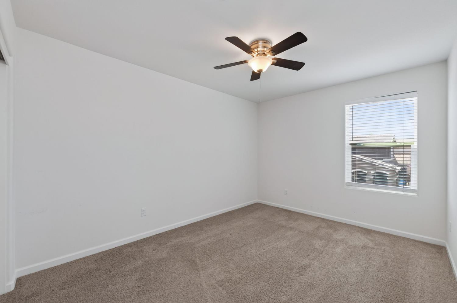 2309 S Justin Ave, Fresno, CA 93725
