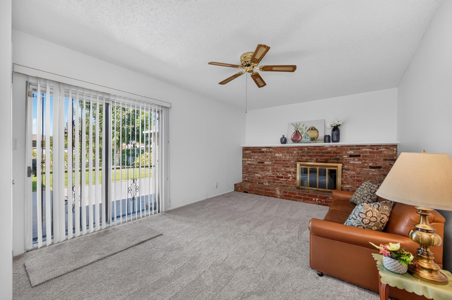 1256 E San Bruno Ave, Fresno, CA 93710