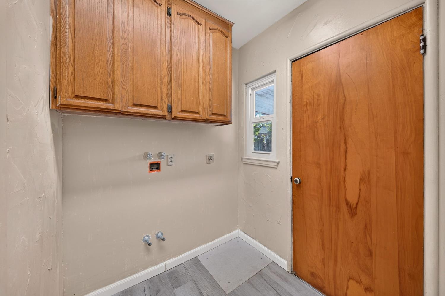 1517 N Teilman Ave, Fresno, CA 93728