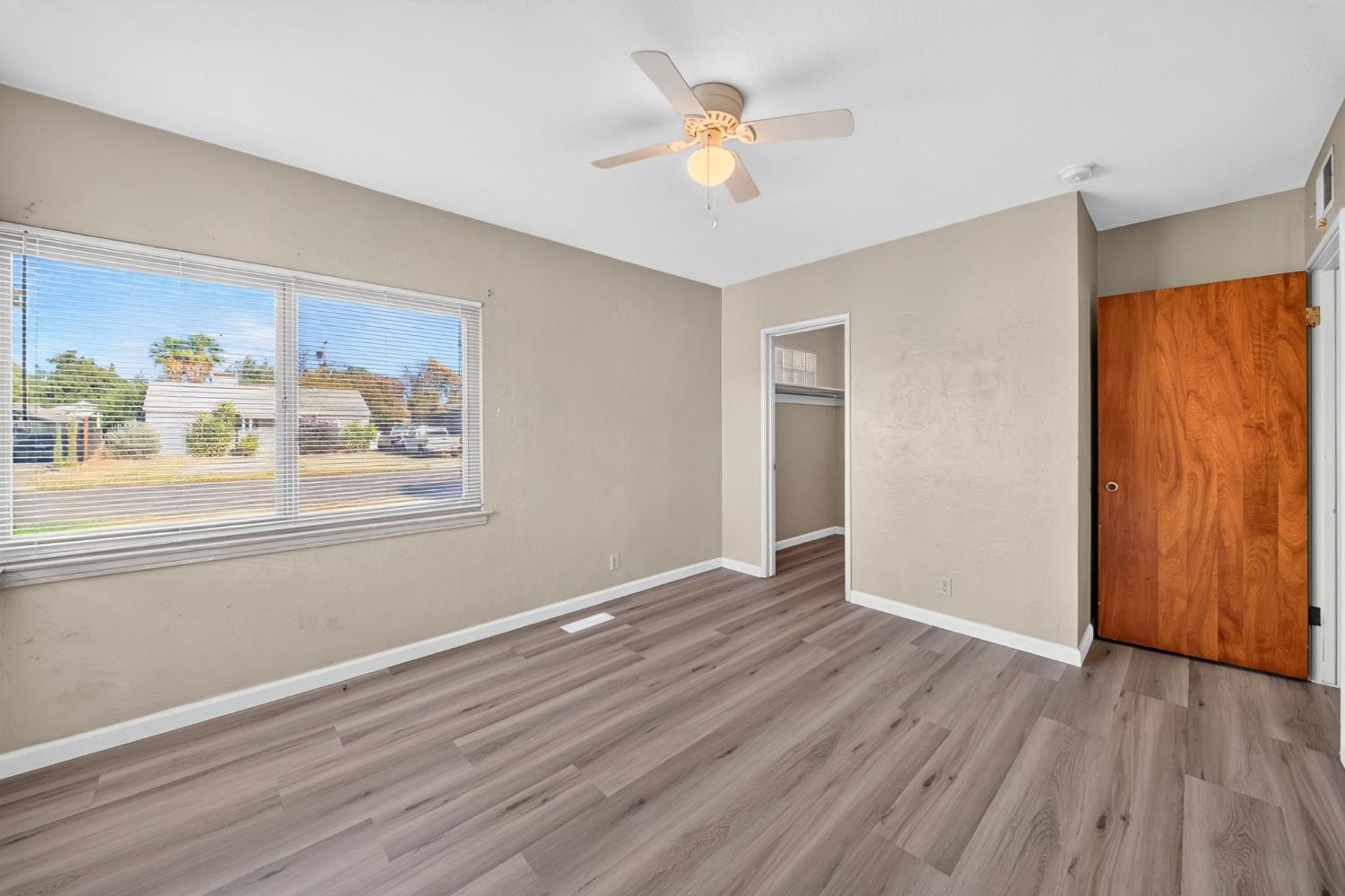 1517 N Teilman Ave, Fresno, CA 93728
