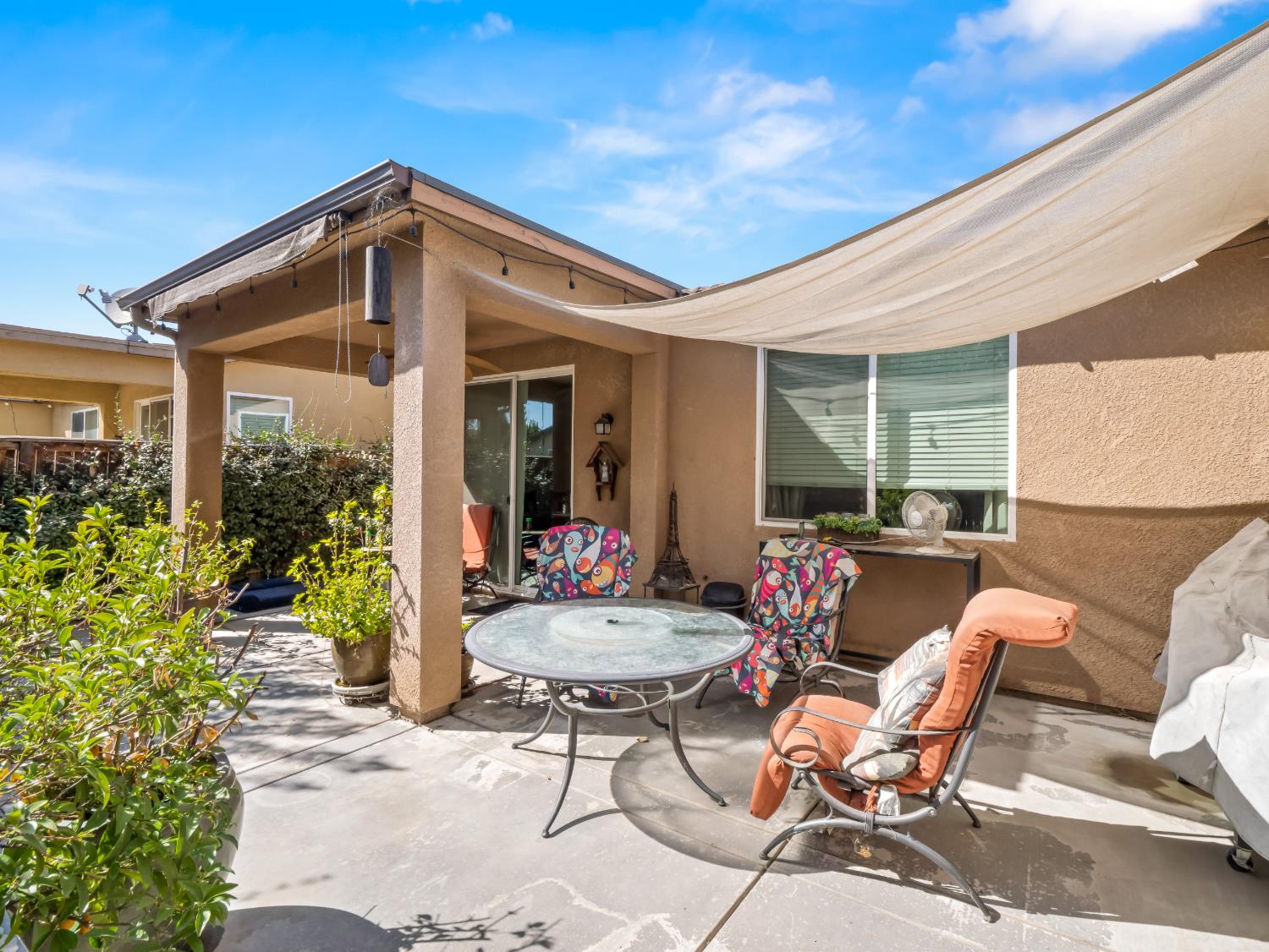 3022 Celeste Ave, Clovis, CA 93619