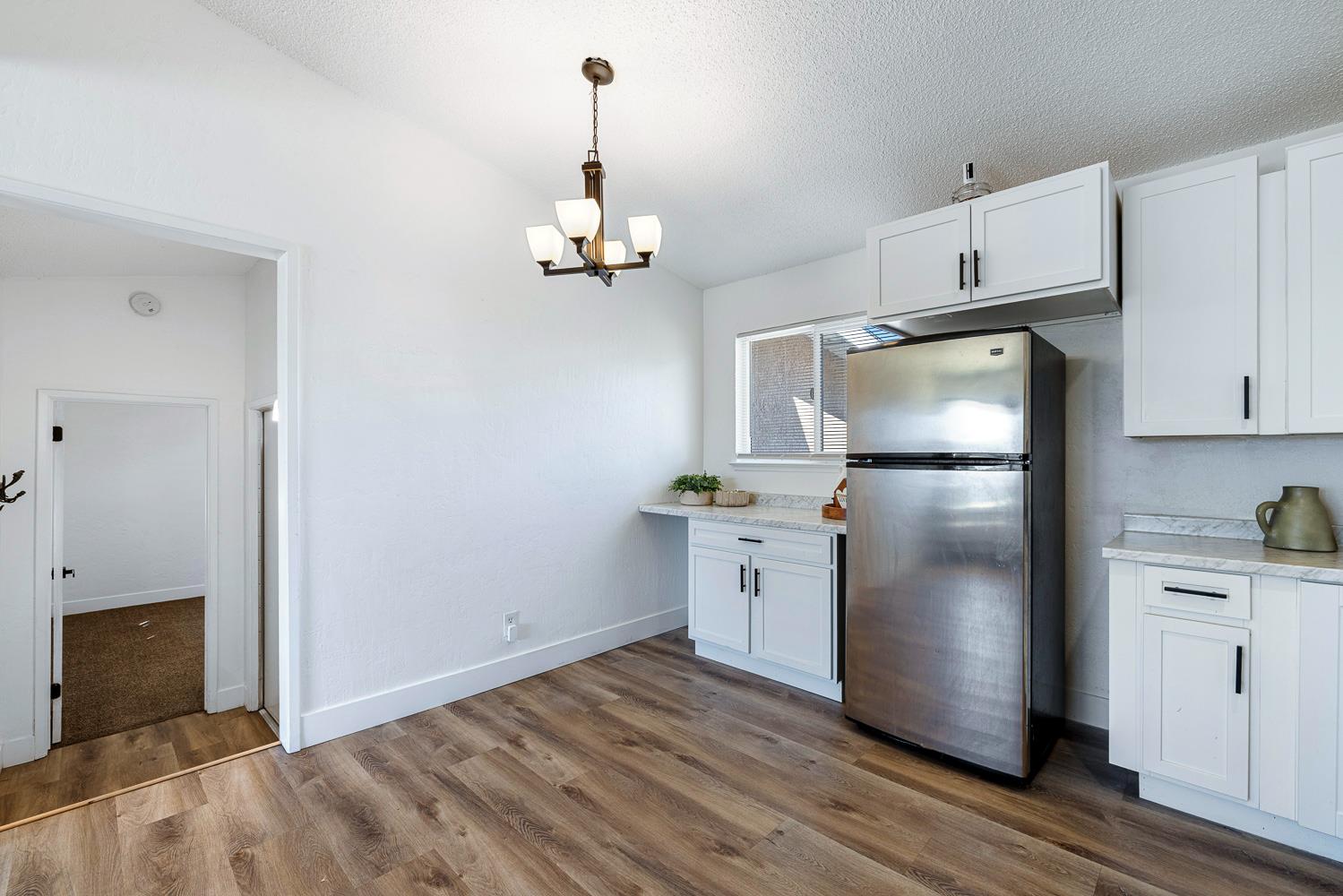 138 W Escalon Ave, Fresno, CA 93704