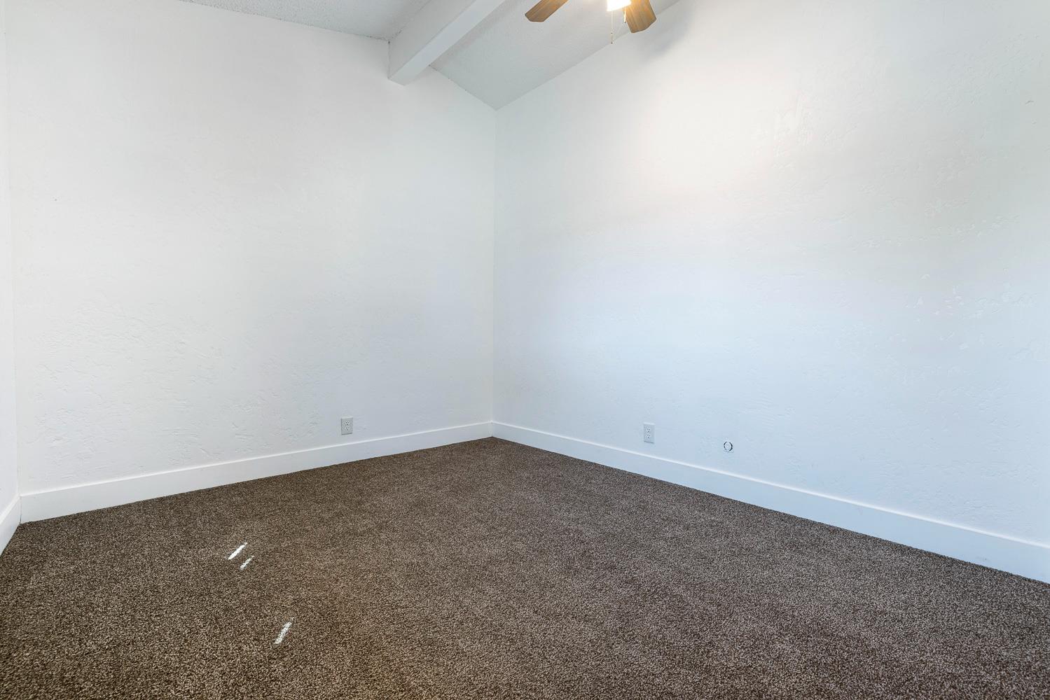 138 W Escalon Ave, Fresno, CA 93704