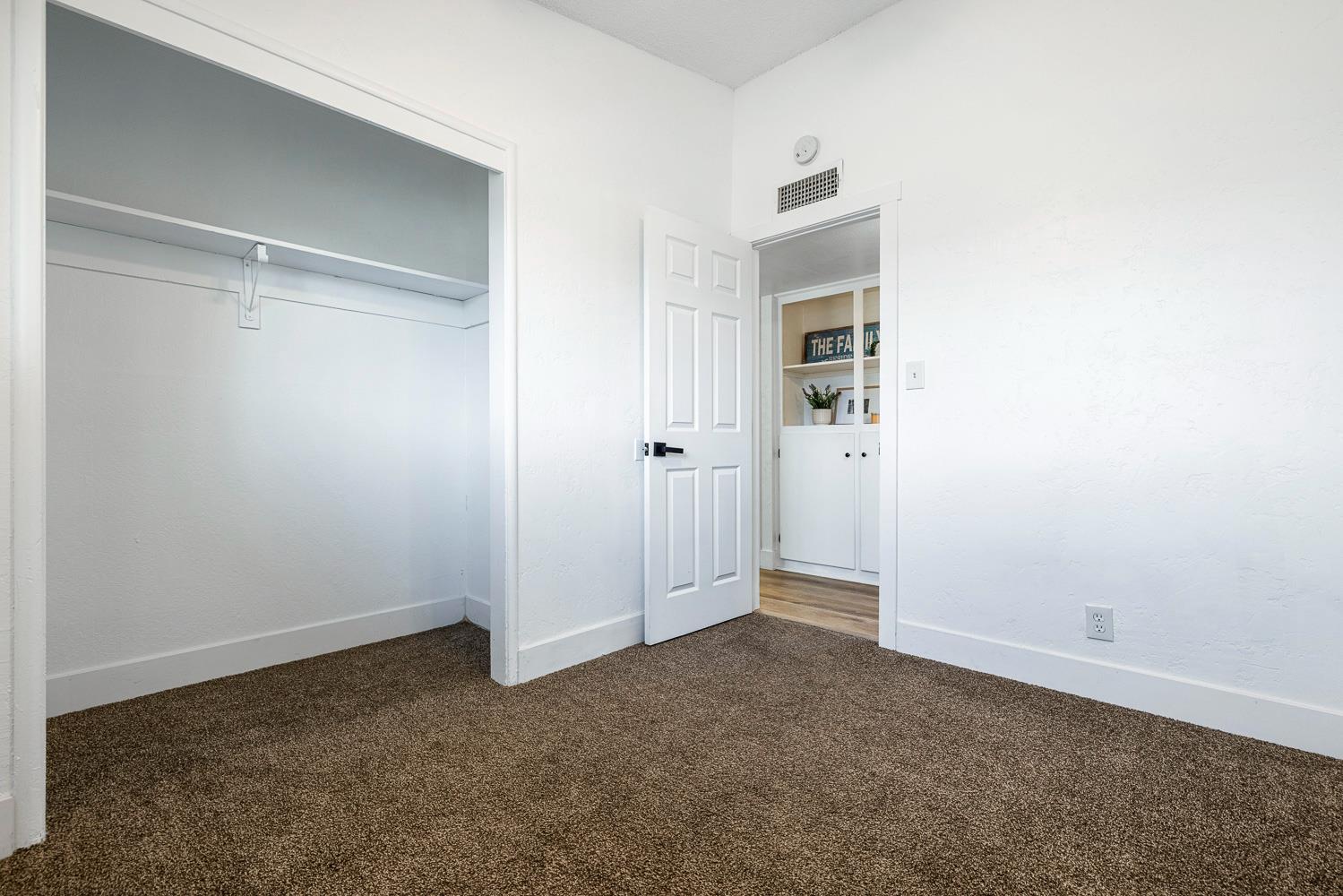 138 W Escalon Ave, Fresno, CA 93704