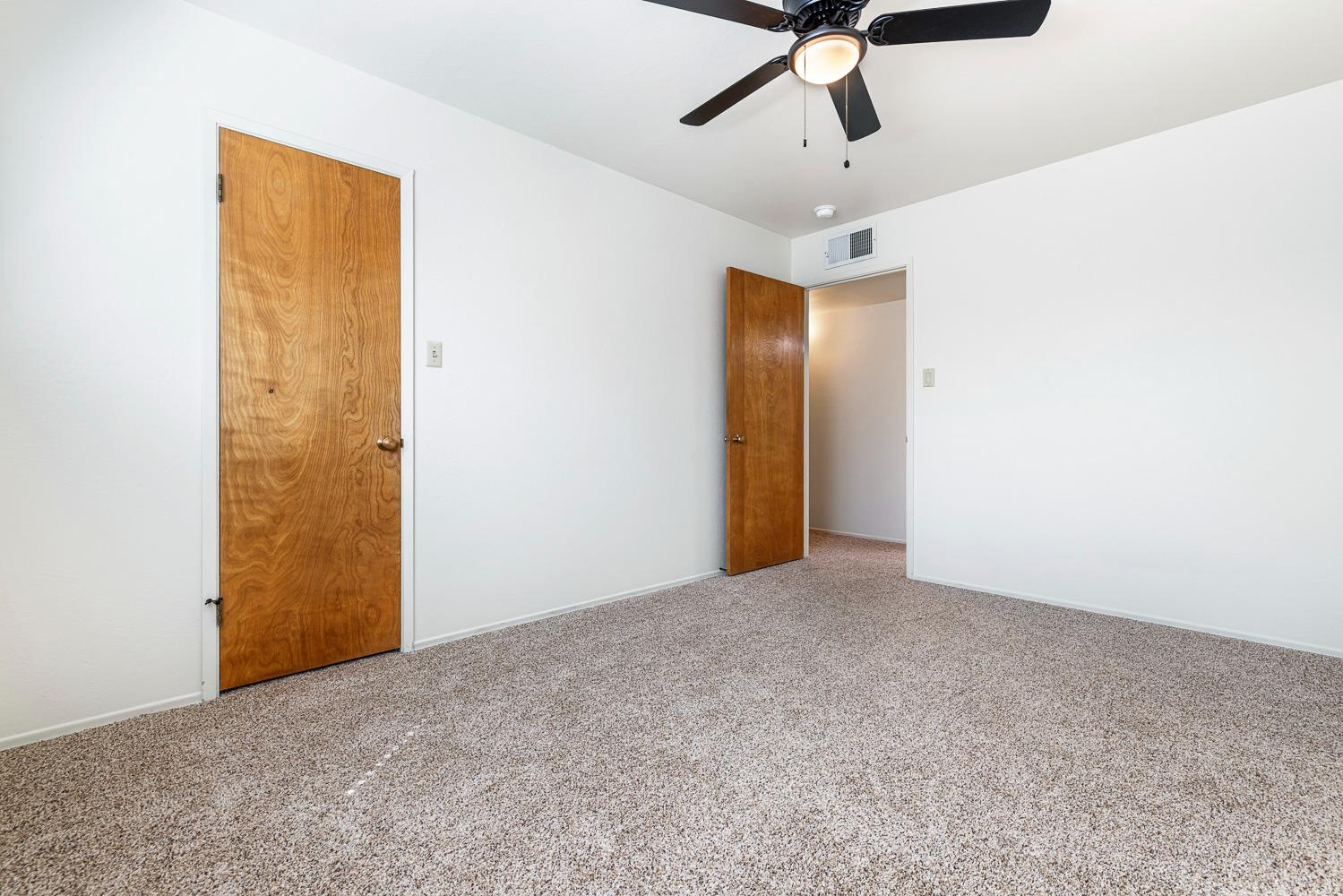 212 Harvard Ave, Coalinga, CA 93210