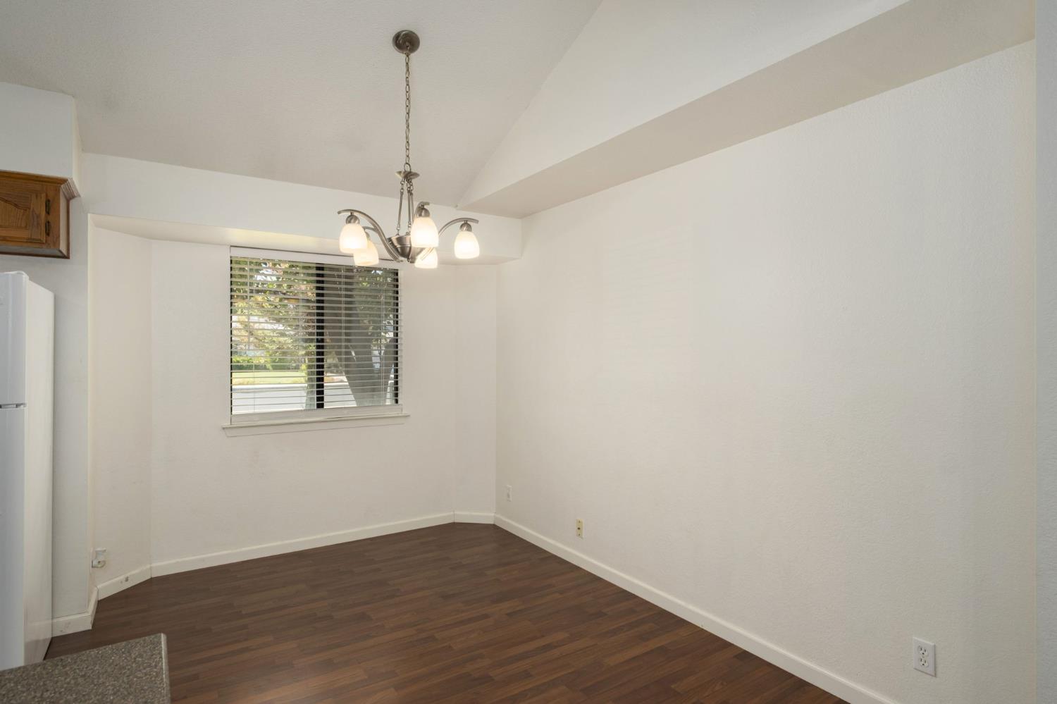 3237 Renn, Clovis, CA 93611