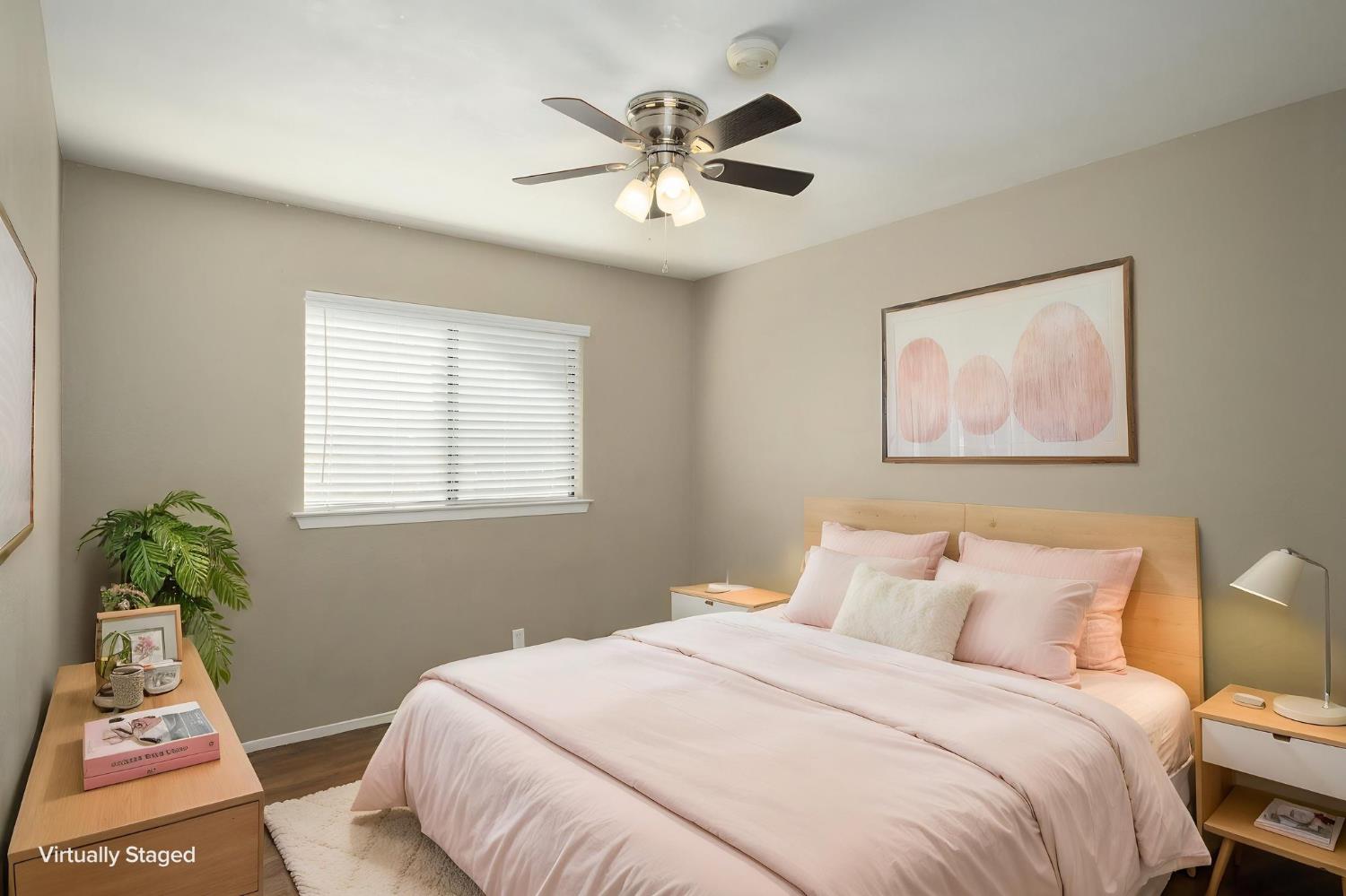 3237 Renn, Clovis, CA 93611