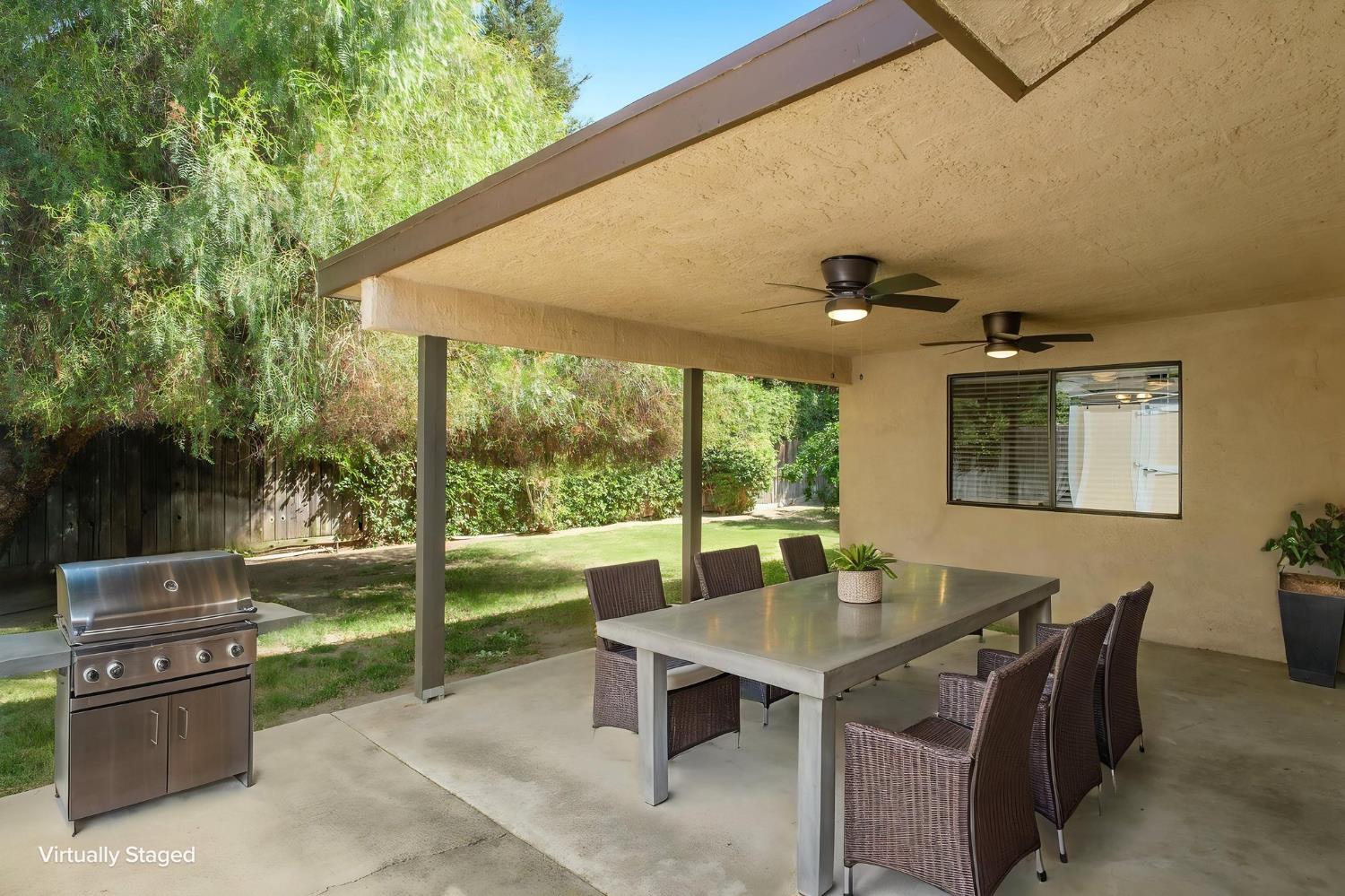 3237 Renn, Clovis, CA 93611