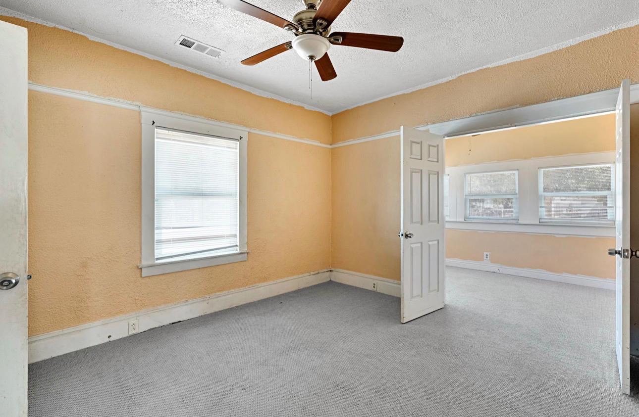 22544 Elm St, Chowchilla, CA 93610