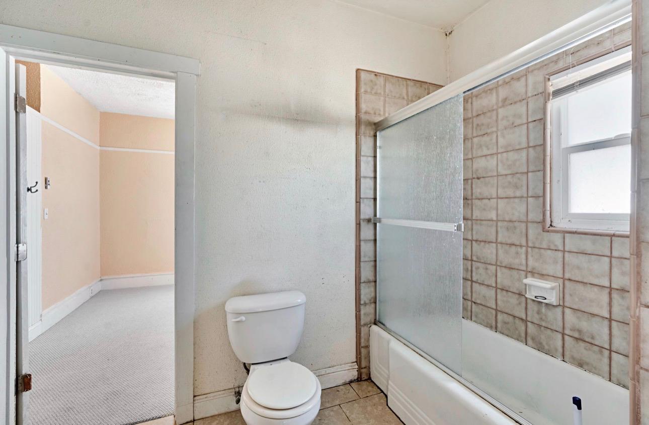 22544 Elm St, Chowchilla, CA 93610