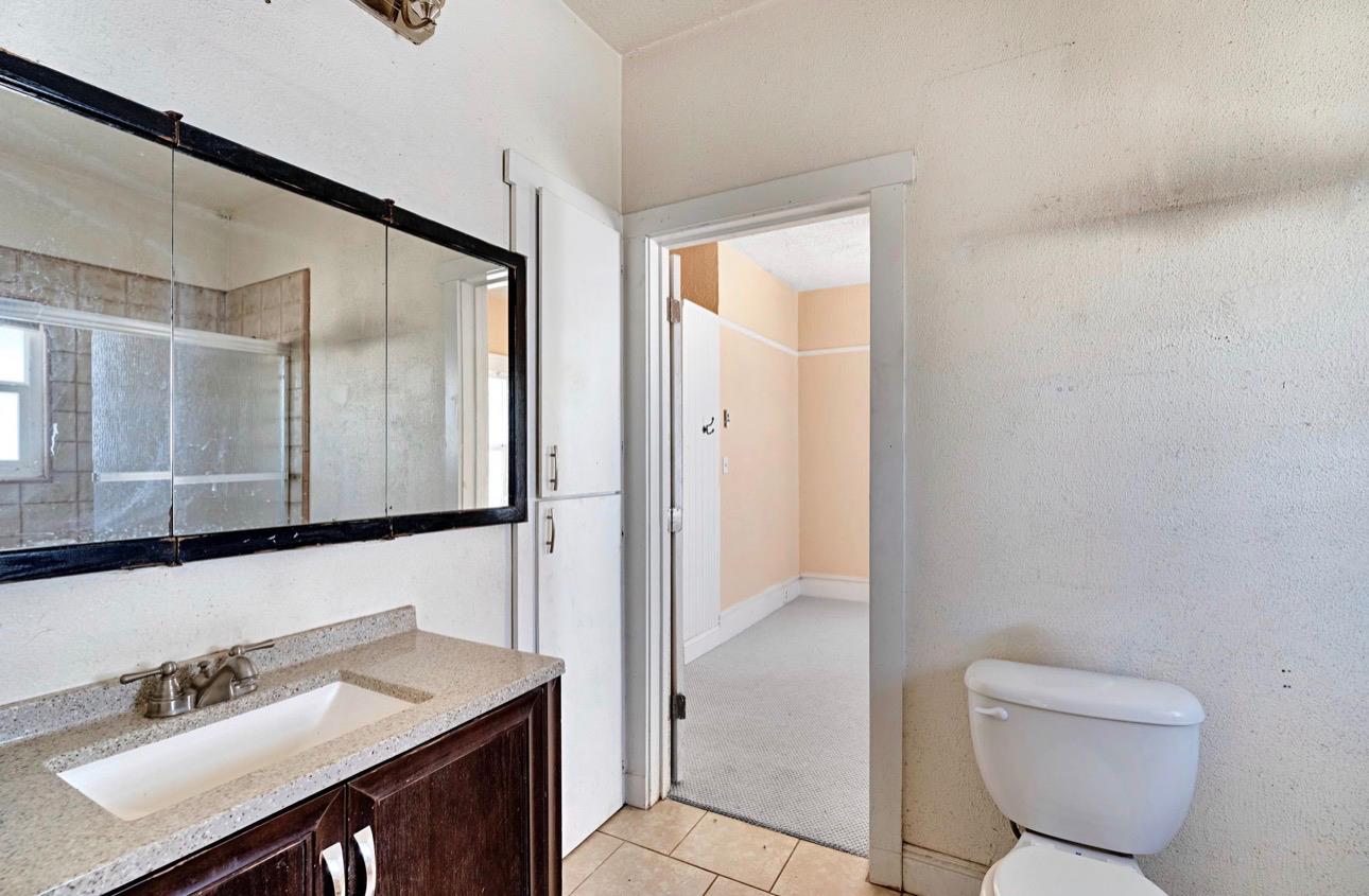 22544 Elm St, Chowchilla, CA 93610
