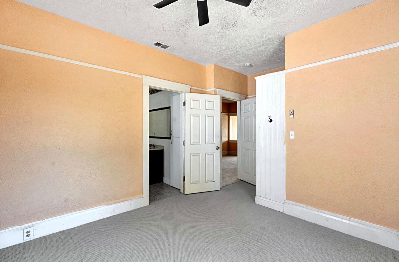 22544 Elm St, Chowchilla, CA 93610